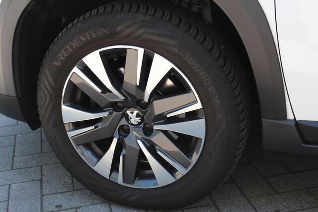 Peugeot 2008 1.2 PureTech Allure