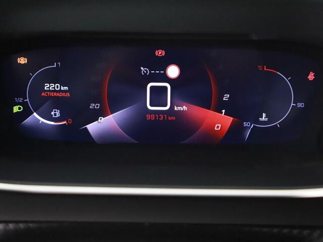 Peugeot 2008 1.2T 100pPK Allure Pack Nav/Trekhaak/H.Leder/Ecc /Camera/El.Pakket/VC