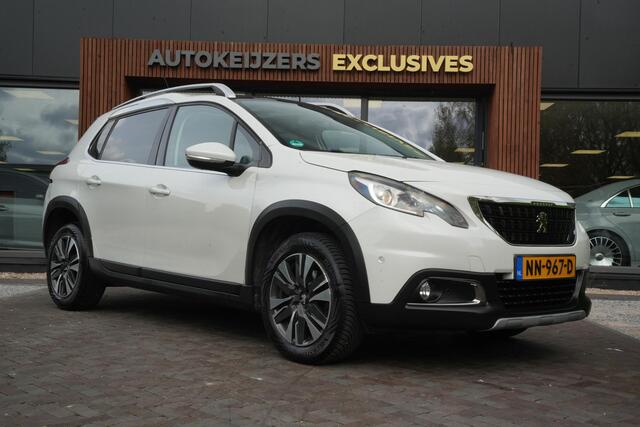 Peugeot 2008 1.2 PureTech Allure Pano Dakrail DAB Trekhaak Airco Stuurwielbed. Camera