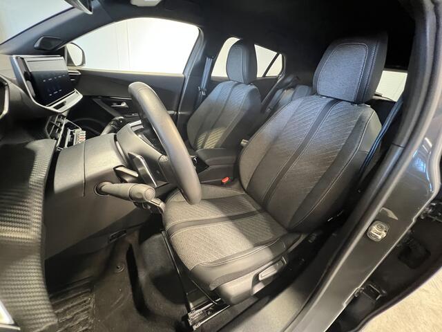 Peugeot 2008 1.2 Hybrid 145 Allure | Navigatie/Android/Apple Carplay | LM Velgen | Cruise Control | LED Koplampen | Airco Automatisch |