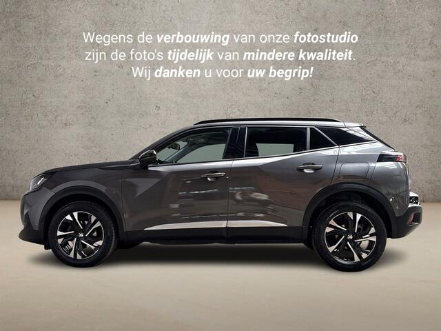 Peugeot 2008 1.2 PureTech Allure Sport (VIRTUAL COCKPIT, APPLE CARPLAY, GROOT NAVI, KEYLESS, 360 CAMERA, STOELVERWARMING, LEDER, SPORTSTOELEN, GETINT GLAS, LM VELGEN, NIEUWSTAAT)