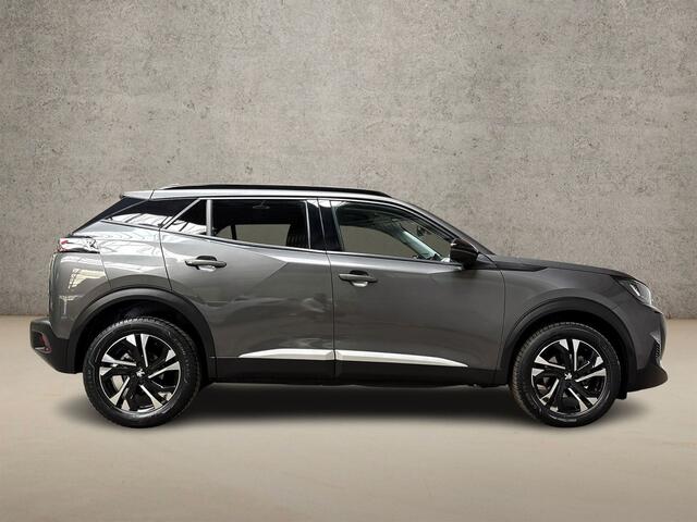 Peugeot 2008 1.2 PureTech Allure Sport (VIRTUAL COCKPIT, APPLE CARPLAY, GROOT NAVI, KEYLESS, 360 CAMERA, STOELVERWARMING, LEDER, SPORTSTOELEN, GETINT GLAS, LM VELGEN, NIEUWSTAAT)
