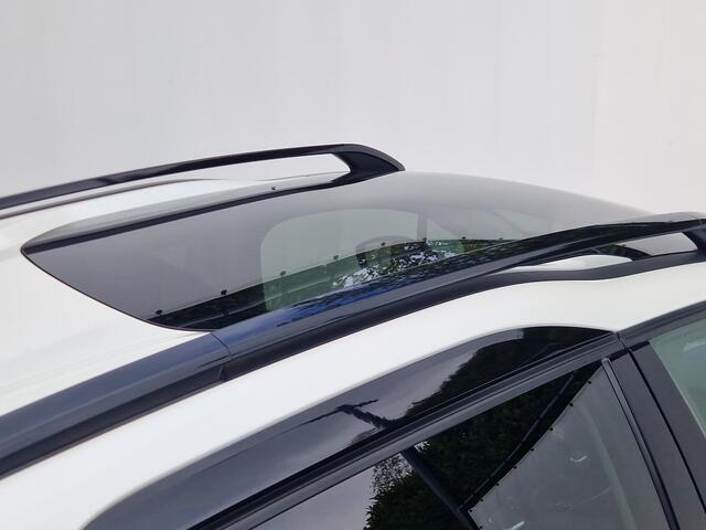 Peugeot 2008 1.2 110PK GT Line AUTOMAAT | PANO | Riem V.V. | Dealer onh. | LEDER | CAMERA | JBL Audio