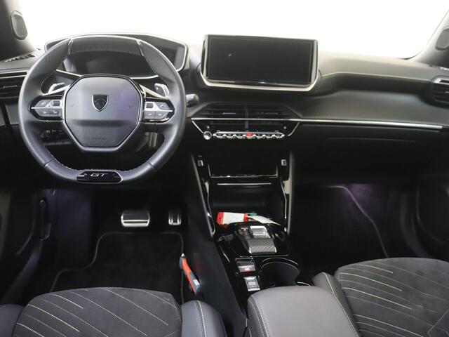 Peugeot 2008 1.2 Hybrid 136 GT OPEN DAK !