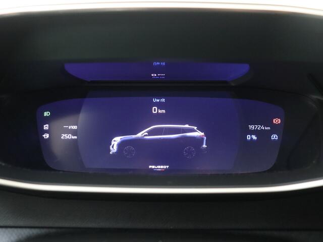 Peugeot 2008 1.2 Hybrid 136 GT OPEN DAK !