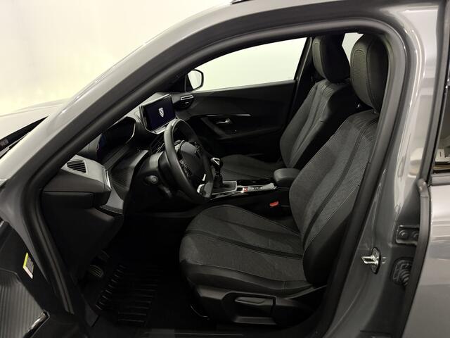 Peugeot 2008 1.2 PureTech 100 Allure 360 Camera, Navi, Stoelverwarming, Keyless start, Cruise control, Virtual desk, Half leder, 1 jaar garantie