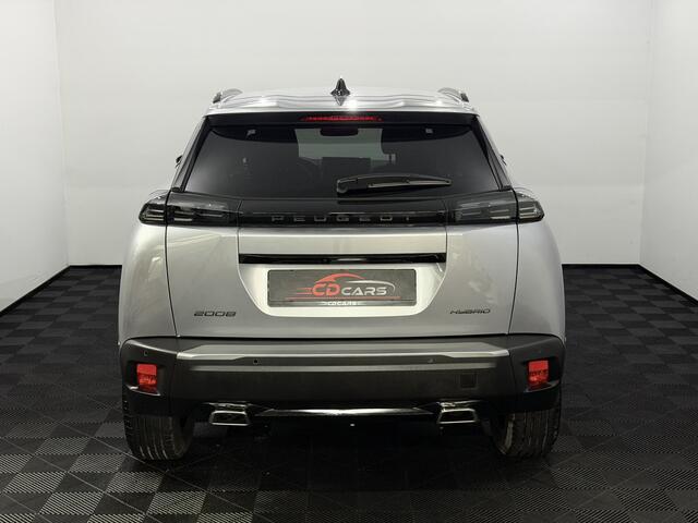 Peugeot 2008 1.2 PureTech 100 Allure 360 Camera, Navi, Stoelverwarming, Keyless start, Cruise control, Virtual desk, Half leder, 1 jaar garantie