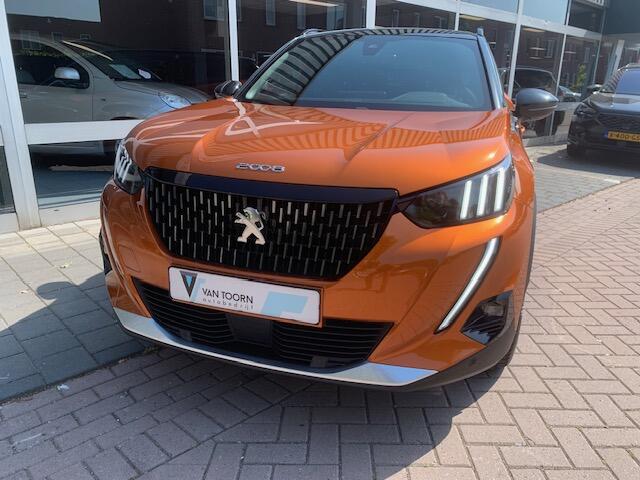 Peugeot 2008 1.2 PureTech GT, automaat.