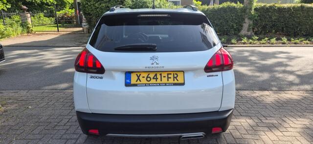 Peugeot 2008 1.2 Pure Tech GT Line*navigatie*camera*ECC*cruise*lichtmetaal*