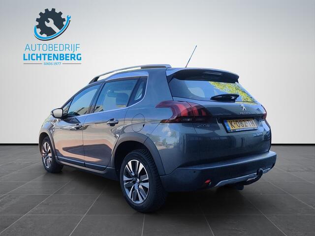 Peugeot 2008 1.2 PureTech GT-Line Automaat / PDC Achter / Trekhaak