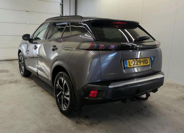 Peugeot 2008 1.5 HDi Allure / Trekhaak / Pdc.+Camera / Distributie bij 117Dkm.vervangen / Airco-ecc./ Navigatie / 1/2 Leder / / Apk nieuw