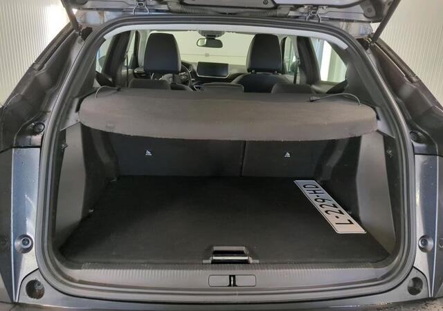 Peugeot 2008 1.5 HDi Allure / Trekhaak / Pdc.+Camera / Distributie bij 117Dkm.vervangen / Airco-ecc./ Navigatie / 1/2 Leder / / Apk nieuw