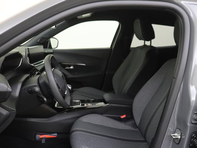 Peugeot 2008 1.2 PureTech 100 Allure | Navigation Pack | Parkeerhulp rondom | Climate | Cruise |