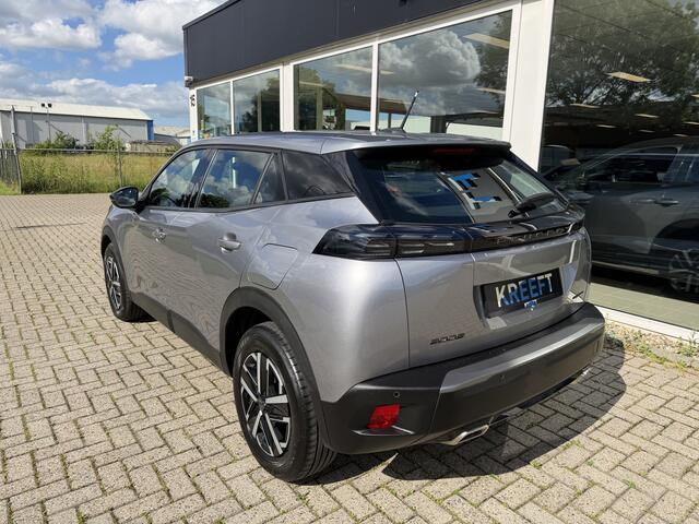 Peugeot 2008 1.2 Hybrid 145 Style Apple Carplay | Climate