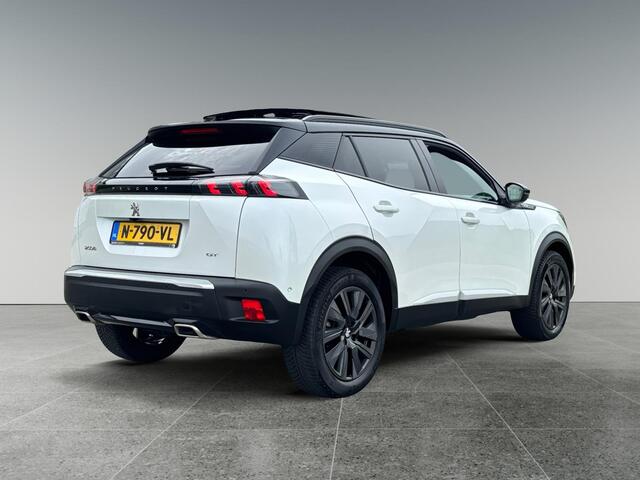 Peugeot 2008 GT Pack 1.2 Turbo 130pk EAT8 | SCHUIF/KANTELDAK | DODEHOEKBEW. | ALCANTARA/LEDER | KEYLESS ENTRY | CAMERA | NAVI | ADAPTIVE CRUISE | 18" LM 'EVISSA' |