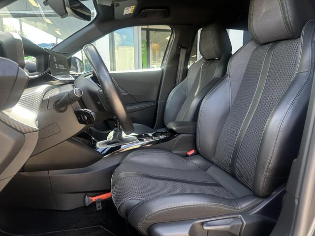 Peugeot 2008 1.2 PureTech 130PK GT | Cruise Control | Climate Control | Apple Carplay/Android Auto | Navigatie | Full LED | Parkeercamera/-sensoren | Keyless Entry/Start | Sfeerverlichting | DAB | Dealer onderhouden |