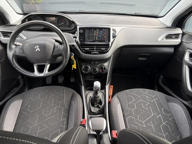 Peugeot 2008 1.2 PureTech Blue Lion 2e Eigenaar,131pk,Carplay,Navi,Dealer Onderhouden,6 Bak,D-riem vv in 2024,Pdc,N.A.P,Apk tot 04-2027