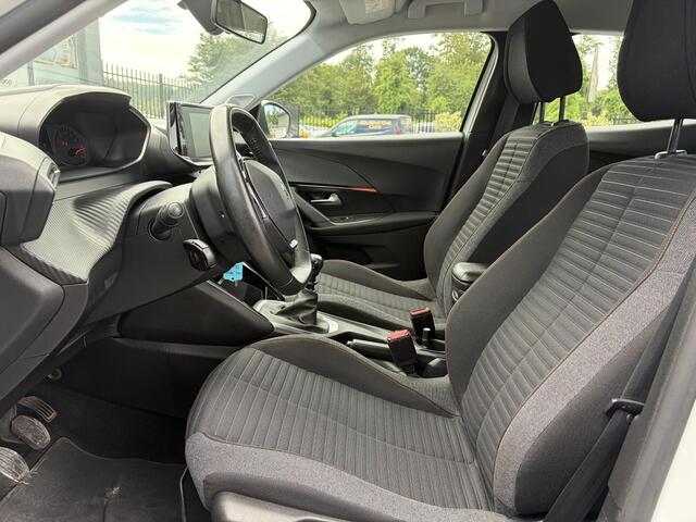 Peugeot 2008 1.2 PureTech Active 1e Eigenaar,D-riem vv in 2026,Carplay,Navi,Clima,Cruise,6 Bak,N.A.P,102Pk,Pdc,Rijstrooksensor,Dealer Onderhouden,Apk tot 03-2027