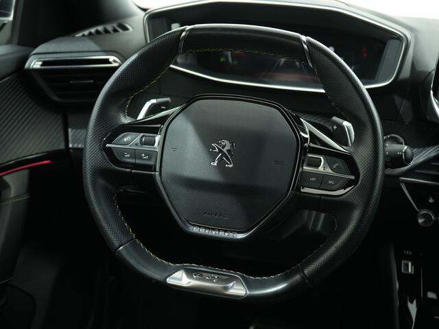 Peugeot 2008 1.2 TURBO 130PK GT EAT8 | Pack Drive Assist Plus | Trekhaak afn. | Navigatie