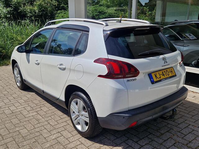 Peugeot 2008 1.2T 110pk Active | Trekhaak | Panorama Dak | Navigatie |Apple Car Play| Climate & Cruise Control |