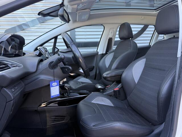 Peugeot 2008 1.2 PureTech Allure 1e Eigenaar|Pano|Camera|Trekhaak|Cruise|Carplay|PDC V+A|Clima|Navi|N.A.P|APK tot 11-2026