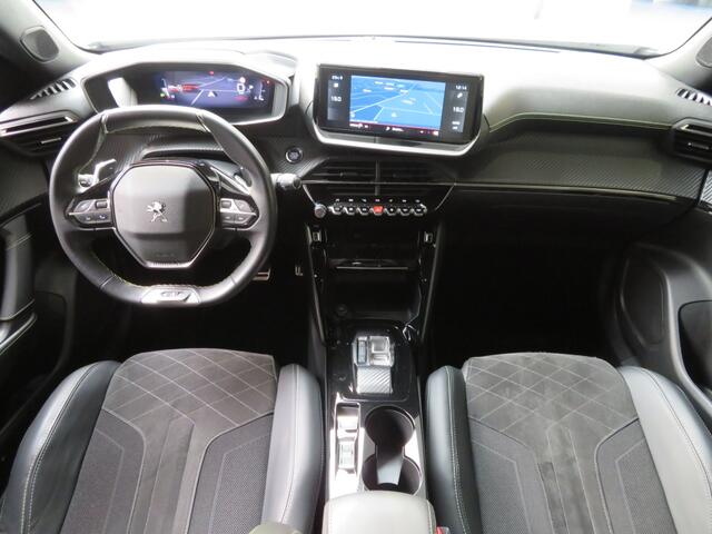 Peugeot 2008 1.2 PureTech GT Pack