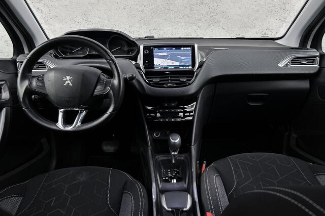 Peugeot 2008 1.2 PureTech Active | Camera | Cruise control | Navigatie | Airco
