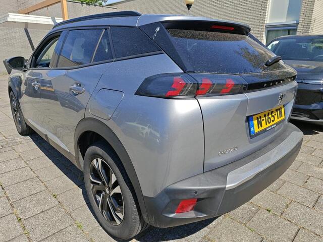 Peugeot 2008 1.2 PureTech Allure Pack | Camera | Apple carplay & Android auto | Cruise control