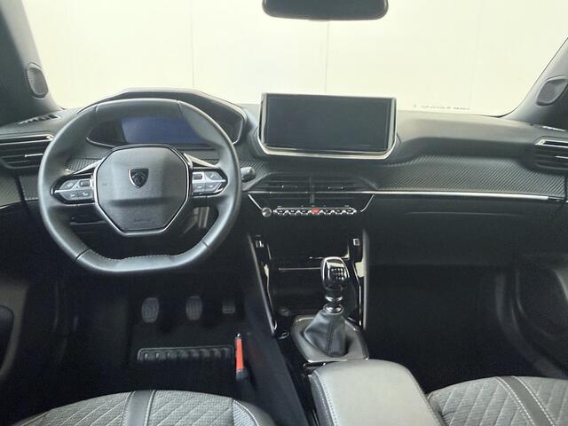Peugeot 2008 1.2 PureTech 100 Allure | Navigatie | Parkeerhulp | Climate Control | Carplay |