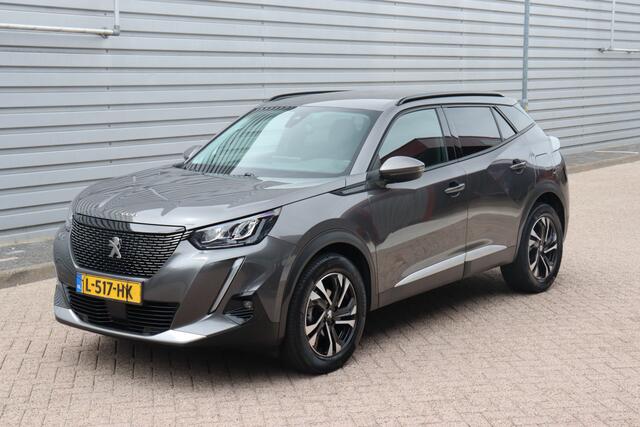 Peugeot 2008 1.2 PureTech Allure Pack O.a: Camera, Navi, Clima, Cruise, Carplay, Etc. All-in prijs!
