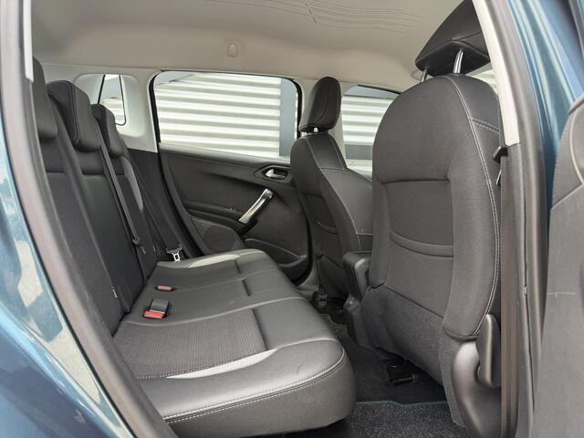 Peugeot 2008 1.2 PureTech Allure 2e Eigenaar|Navi|Clima|Trekhaak|Cruise|Stoelverwarming|PDC|APK tot 03-2027