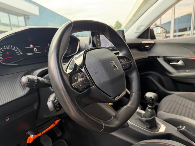 Peugeot 2008 1.2 PT B.L. ACTIVE NAVI AIRCO/ECC PDC CRUISE CONTROL