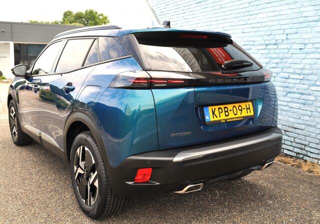 Peugeot 2008 1.2 Hyb 145 Allure pdc v+a carplay crc