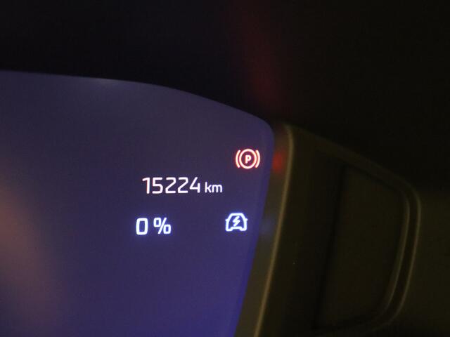 Peugeot 2008 1.2 Hybrid 145 Allure I AUTOMAAT I NAVIGATIE I ACHTERUITRIJCAMERA I