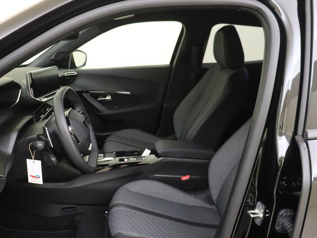 Peugeot 2008 1.2 Hybrid 145 Allure I AUTOMAAT I NAVIGATIE I ACHTERUITRIJCAMERA I