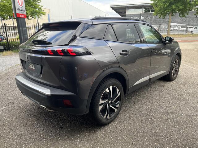 Peugeot 2008 1.2 PureTech Allure // LED // HALF LEDER // 3D COCKPIT // CAMERA+SENSOREN // NAVI+CARPLAY //