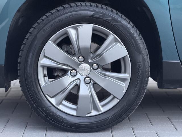 Peugeot 2008 1.2 PureTech Blue Lion | Panorama | Navigatie