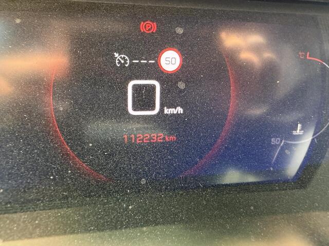 Peugeot 2008 1.2 PureTech Allure ALL-INRIJKLAARPRIJS/Navi/Camera/Donker getint glas/Apple Carplay