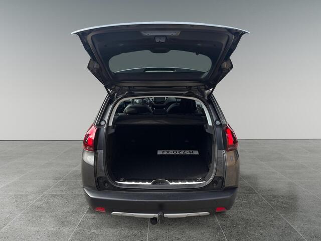 Peugeot 2008 Allure 1.2 Turbo 110pk EAT6 | PANODAK | TREKHAAK | STOELVERW. | CAMERA | NAVI | CLIMA | GRIPCONTROL | LM-VELGEN |