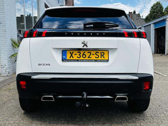 Peugeot 2008 1.2T 130Pk Allure Pack * DEALER OH * TREKHAAK * CAMERA * STOELVERW. *