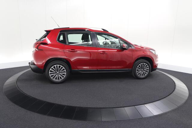 Peugeot 2008 PureTech 110 Blue Lion | Trekhaak | Apple Carplay | Cruise Control | Parkeersensoren