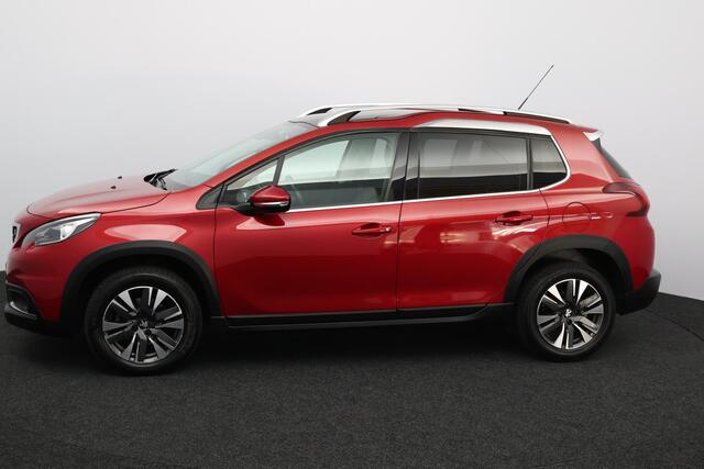 Peugeot 2008 1.2 PureTech Allure /Pano-Dak! /Trekhaak! /Apple + Android /DAB+! /Navi /Climat /Cruise /Elek. pakket /Bluetooth /Regensensor /16"LMV /Extra getint glas /PDC /LED Dagrijverl. /Dakrails /Isofix.