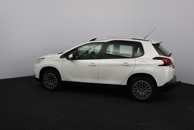 Peugeot 2008 1.2 PureTech Blue Lion /Trekhaak! /Apple + Android /DAB+! /Navi /Airco /Cruise /Elek. pakket /Bluetooth /Isofix /LED Dagrijverl. /PDC /Dakrails /Mistlampen /Isofix.
