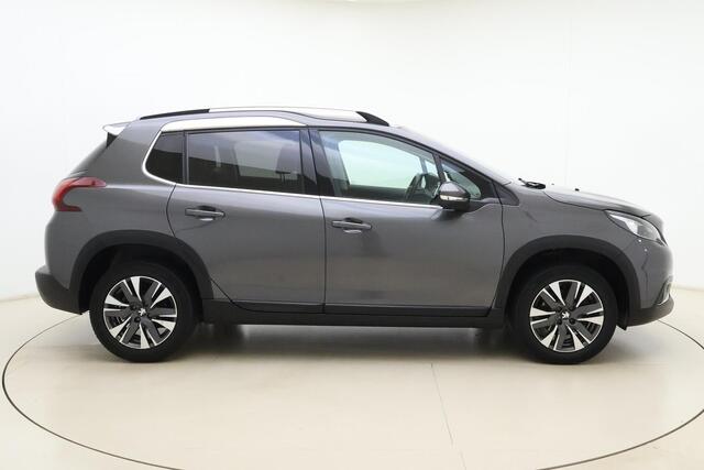 Peugeot 2008 1.2 PureTech Allure Camera l Apple Carplay & Android Auto l Climate Control l Cruise Control l DAB l LED l Privacy Glass Achter l PDC l Lichtmetalen Velgen 17''