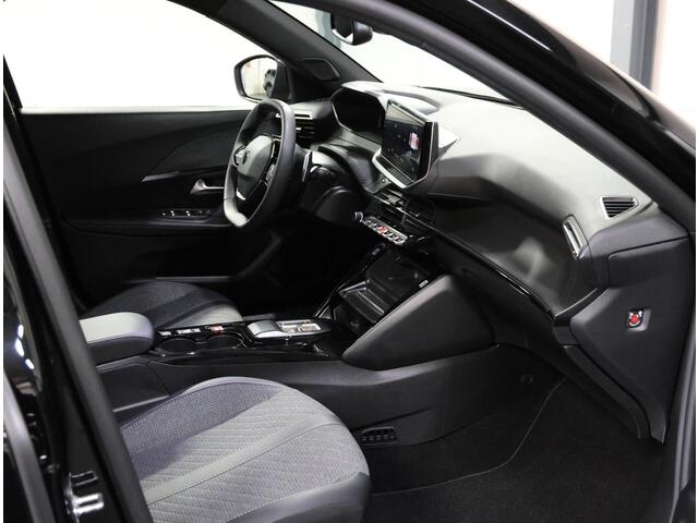 Peugeot 2008 1.2 Hybrid 136PK Allure | 1ste eigenaar | AppleCarPlay/AndroidAuto | Climate Control | Camera | Adaptive Cruise Control | Keyless | FULL LED | LMV | Parkeersensoren | Privacy Glass | Isofix |