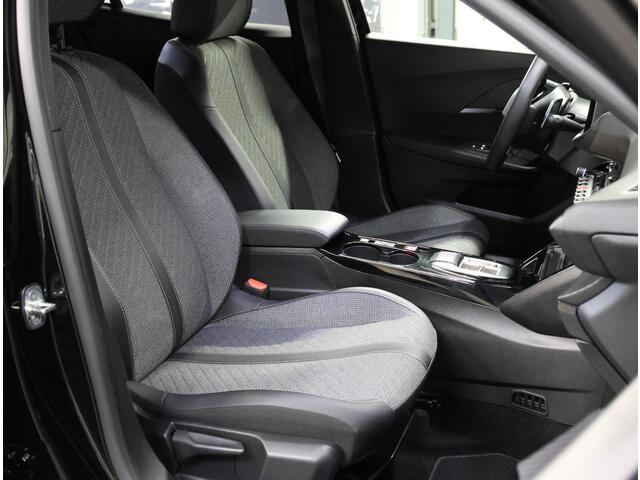 Peugeot 2008 1.2 Hybrid 136PK Allure | 1ste eigenaar | AppleCarPlay/AndroidAuto | Climate Control | Camera | Adaptive Cruise Control | Keyless | FULL LED | LMV | Parkeersensoren | Privacy Glass | Isofix |