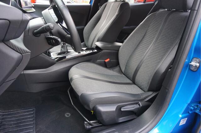 Peugeot 2008 1.2 PureTech 100 Allure Camera