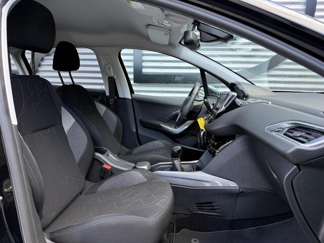 Peugeot 2008 1.2 PureTech Blue Lion 1e Eigenaar|Navi|D-riem vv in 2025|Clima|Cruise|Carplay|Elek Ramen|LM Velgen|PDC|Nieuwe APK bij aflevering