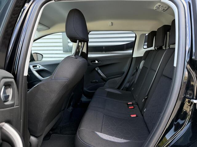 Peugeot 2008 1.2 PureTech Blue Lion 1e Eigenaar|Navi|D-riem vv in 2025|Clima|Cruise|Carplay|Elek Ramen|LM Velgen|PDC|Nieuwe APK bij aflevering