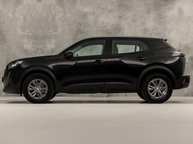Peugeot 2008 1.2 PureTech Sport 131Pk Automaat (APPLE CARPLAY, 1e EIGENAAR, GROOT NAVI, PARKEERSENSOREN, SPORTSTOELEN, LM VELGEN, CRUISE, LANE ASSIST, NIEUWSTAAT)